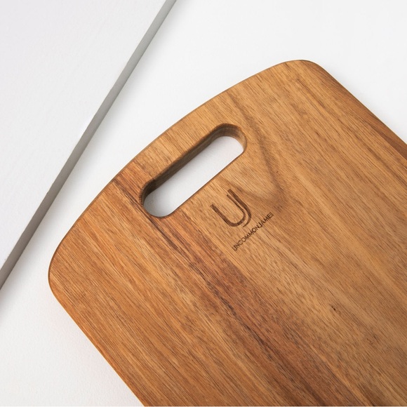 🔥🆕Uncommon James: Acacia Wood Cheeseboard🔥 - Picture 4 of 7